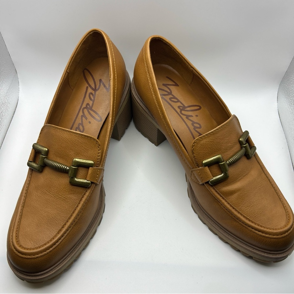 Zodiac Gemma Women’s Size 10 Chestnut Lug Sole Loafers- New without box